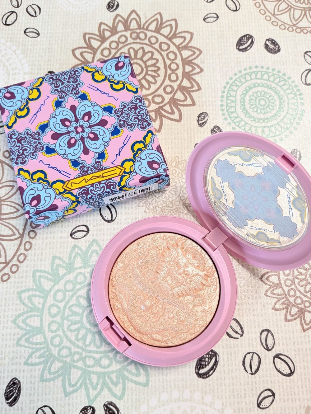 MAC Lunar Illusions Extra Dimension Skinfinish Highlighter - Double Gleam
